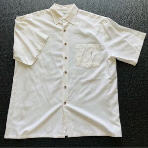 VTG 90s/Y2K Bamboo Cay Hawaiian Embroidered Short Sleeve Shirt Size Medium